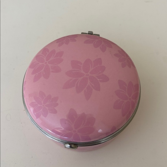 Partylite Pink Enameled Large Tealight Holder Trinket Box - Picture 6 of 6